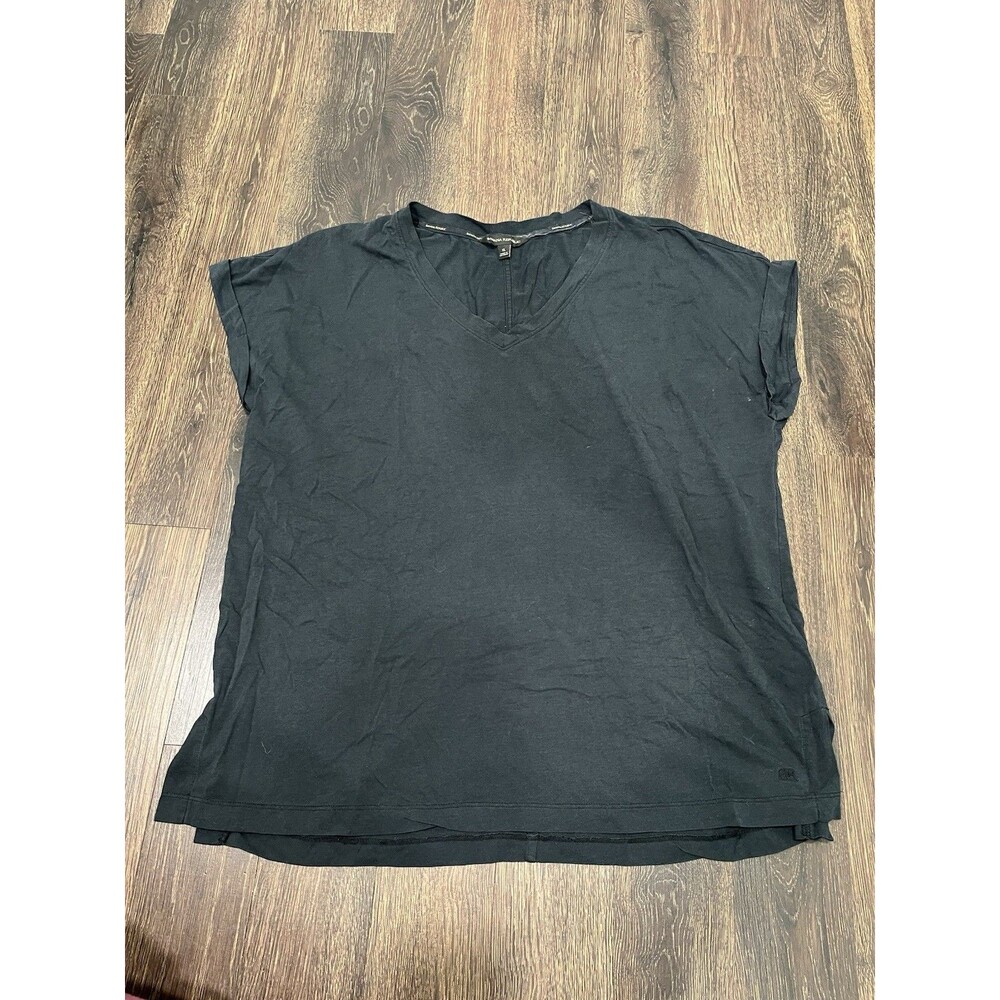 Banana Republic Timeless Shirt Sleeve V-Neck T Shirt Tee Size XL
